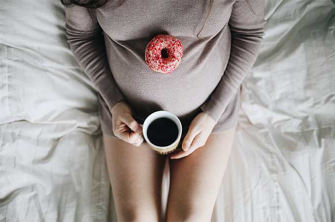 Pregnant and coffee